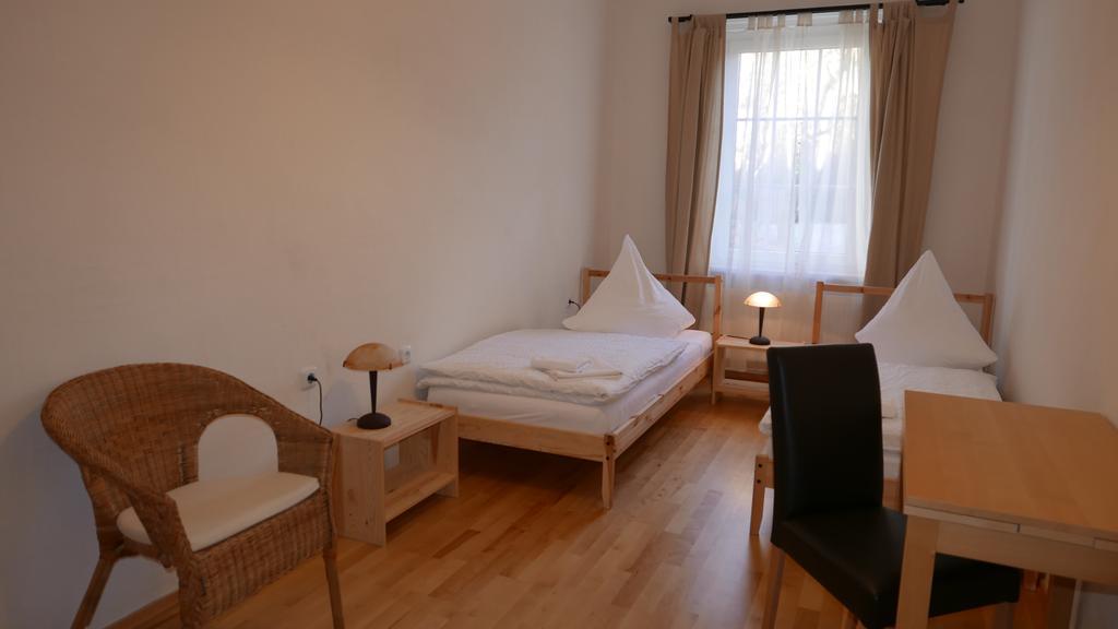Reusa Apartments Plauen Zimmer foto